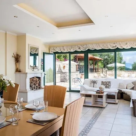 Villa Apolysoi Sleeps 8 Air Con Wifi *